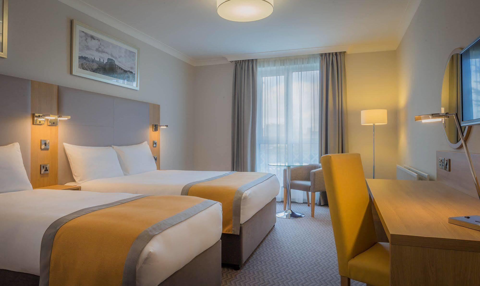 Maldron Hotel, Newlands Cross Clondalkin Dış mekan fotoğraf
