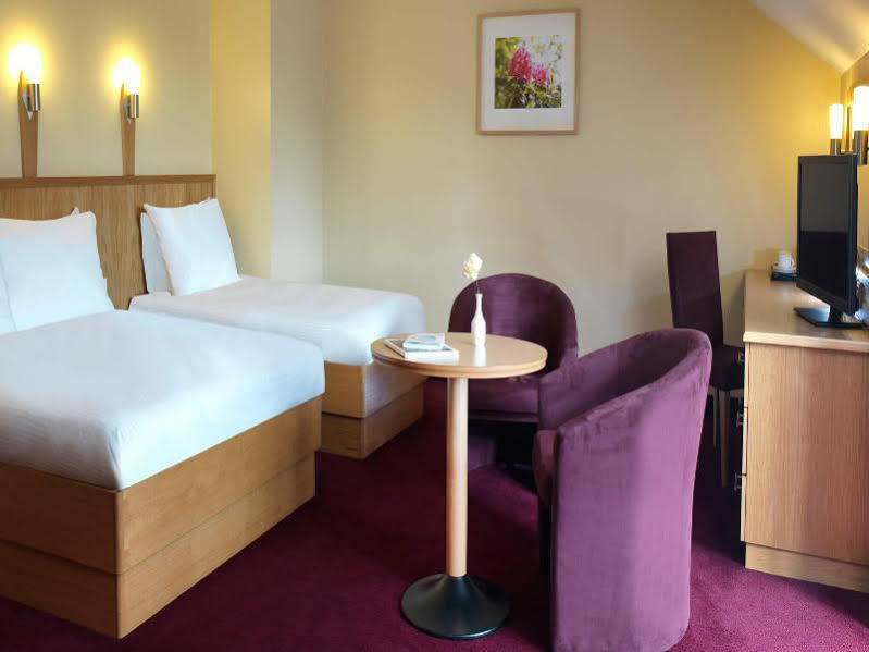 Maldron Hotel, Newlands Cross Clondalkin Dış mekan fotoğraf